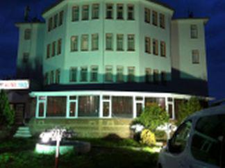 Madi Hotel Van Bagian luar foto