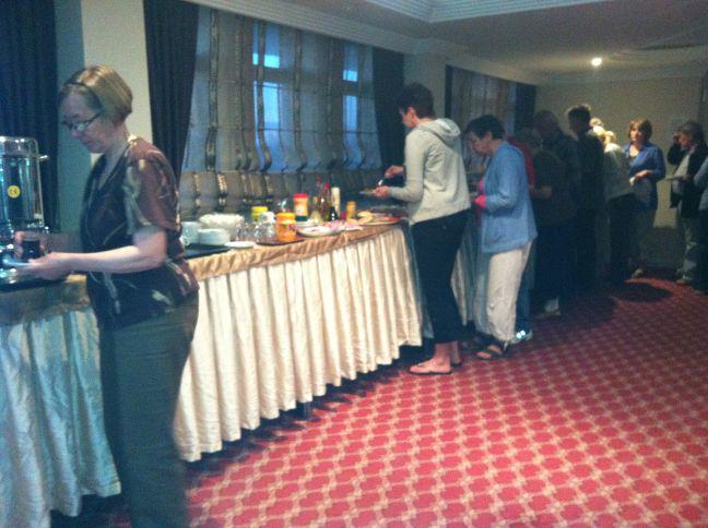 Madi Hotel Van Bagian luar foto